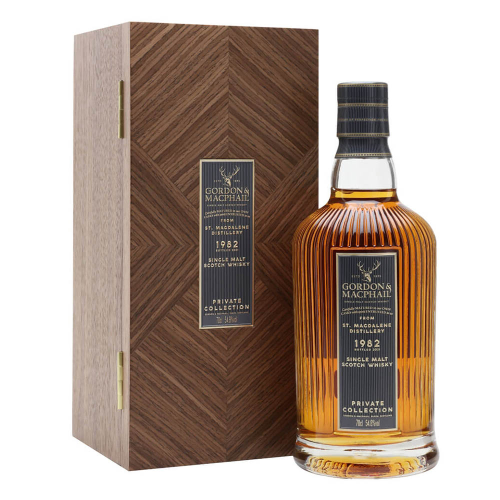 St Magdalene 1982-39 Year Old  Private Collection (Gordon & MacPhail)